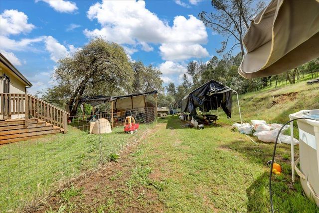 10268 Peoria Rd, Browns Valley, CA 95918