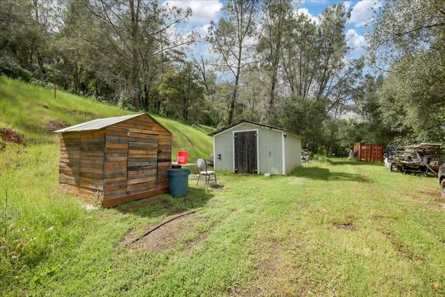 10268 Peoria Rd, Browns Valley, CA 95918