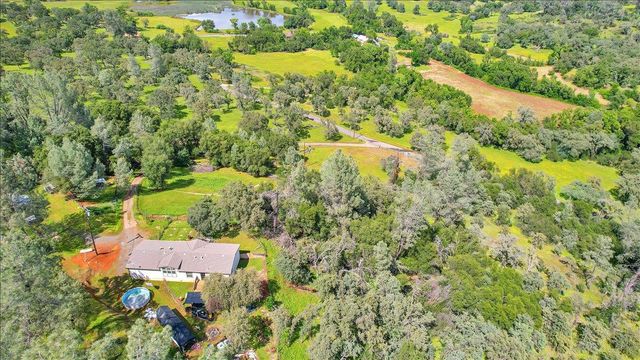10268 Peoria Rd, Browns Valley, CA 95918