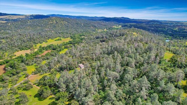10268 Peoria Rd, Browns Valley, CA 95918