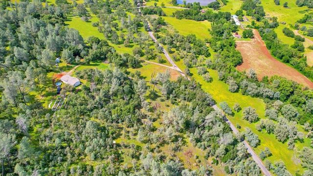 10268 Peoria Rd, Browns Valley, CA 95918