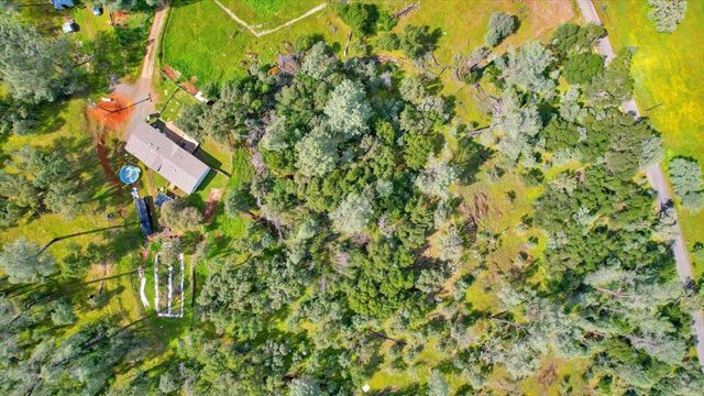 10268 Peoria Rd, Browns Valley, CA 95918