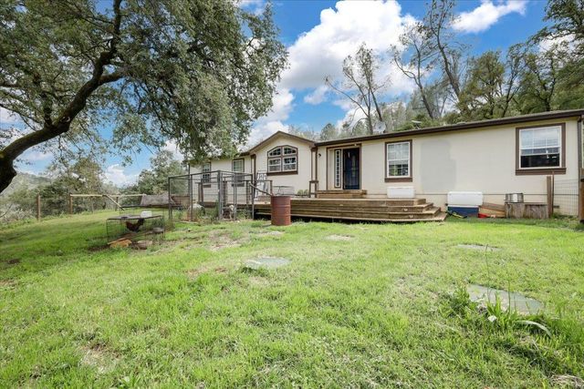 10268 Peoria Rd, Browns Valley, CA 95918