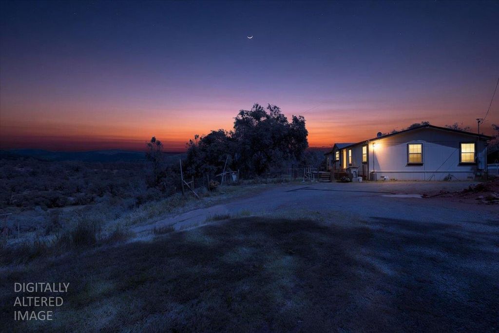 10268 Peoria Rd, Browns Valley, CA 95918