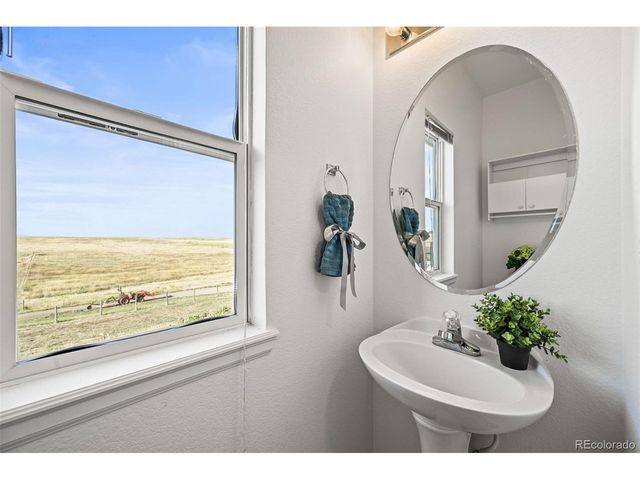7498 Patrick Trl, Elizabeth, CO 80107