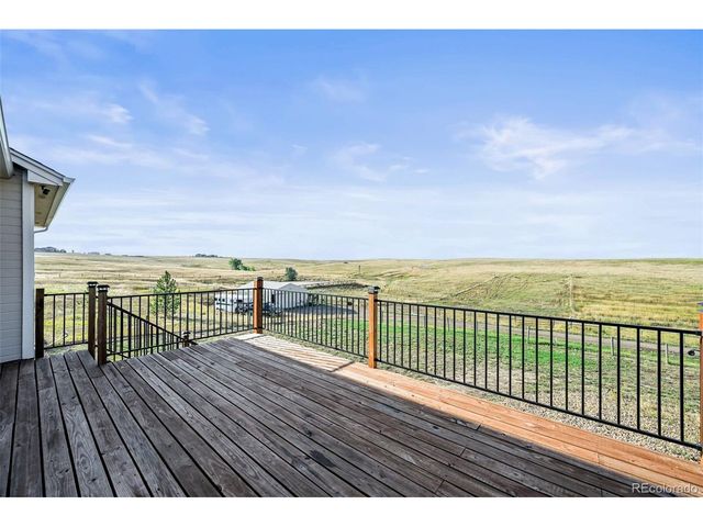 7498 Patrick Trl, Elizabeth, CO 80107