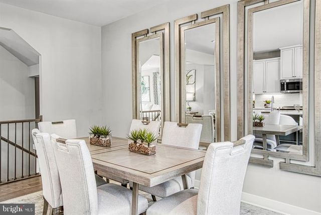 19710 CANOPY LOOP #330A, Montgomery Village, MD 20886