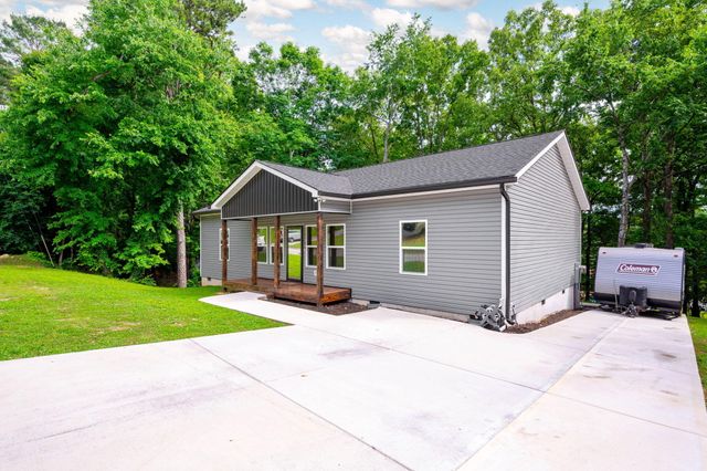 2378 Glengerrie Drive, Soddy Daisy, TN 37379