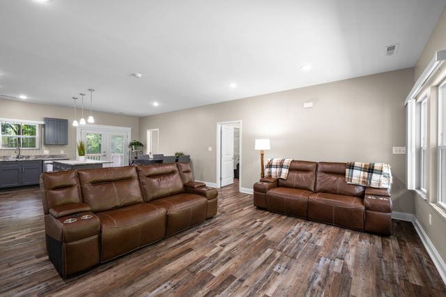 2378 Glengerrie Drive, Soddy Daisy, TN 37379