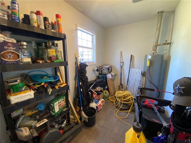 2102 Suarez St, Alice, TX 78332