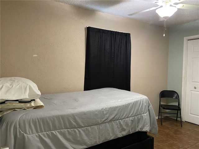 2102 Suarez St, Alice, TX 78332