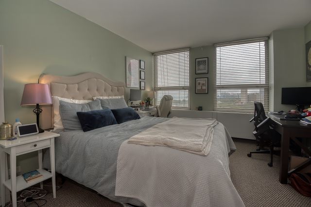 2626 N Lakeview Avenue 1604, Chicago, IL 60614