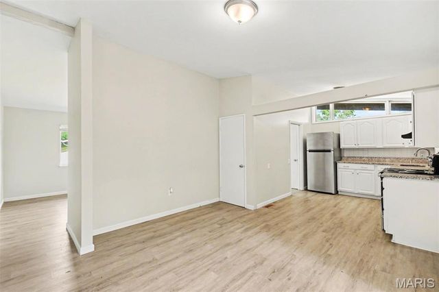 985 Belmont Terrace, Florissant, MO 63033