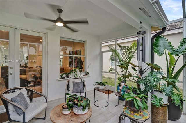 1725 Winterberry Lane, Weston, FL 33327