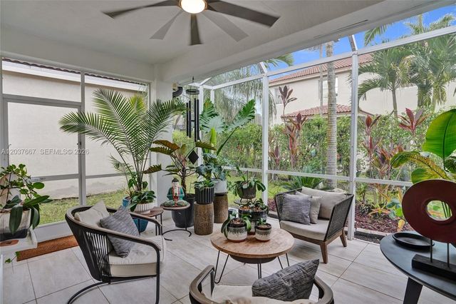 1725 Winterberry Lane, Weston, FL 33327