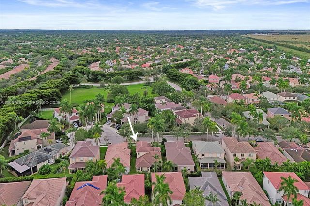 1725 Winterberry Lane, Weston, FL 33327