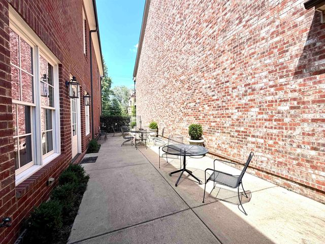 645 ADAMS AVE, Memphis, TN 38105