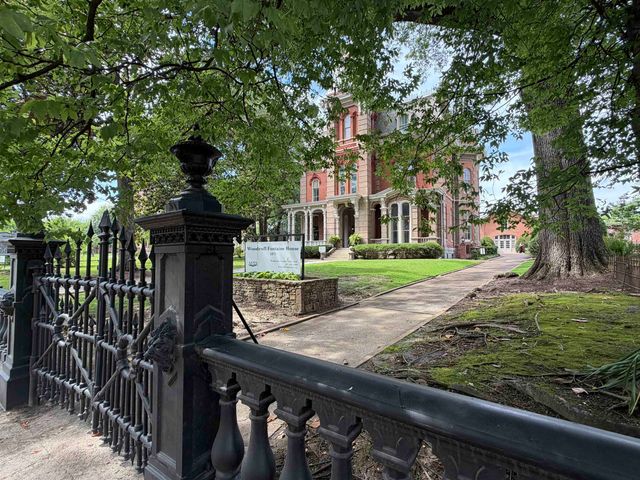 645 ADAMS AVE, Memphis, TN 38105