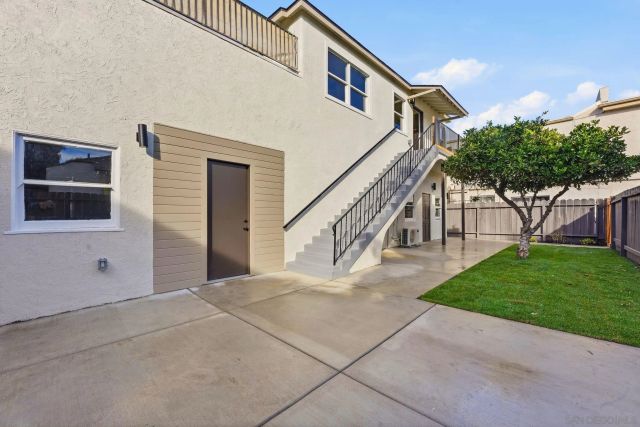 4662 Bancroft St, San Diego, CA 92116