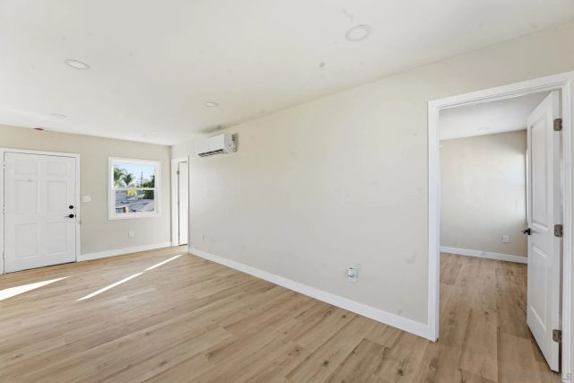 4662 Bancroft St, San Diego, CA 92116