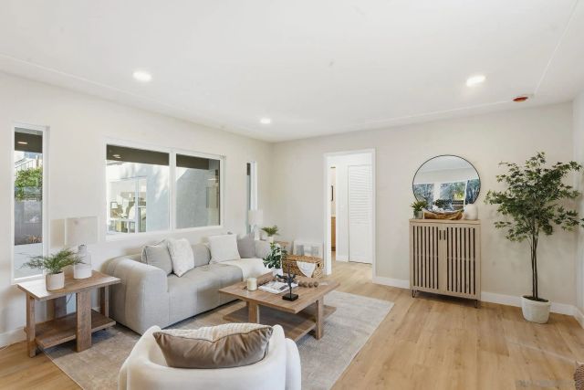 4662 Bancroft St, San Diego, CA 92116