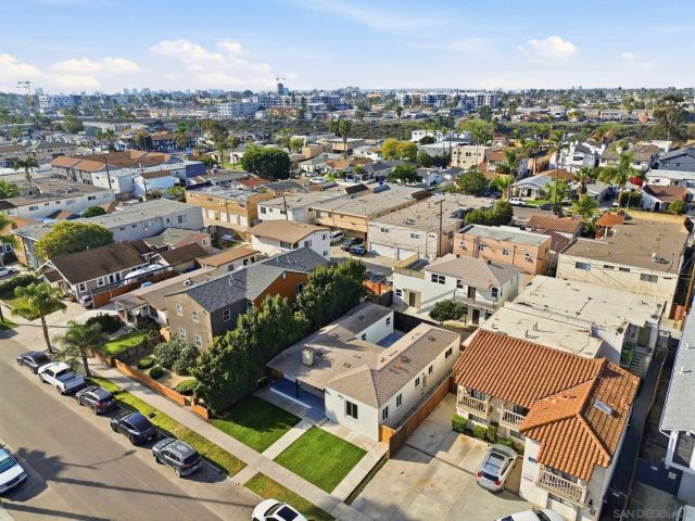 4662 Bancroft St, San Diego, CA 92116