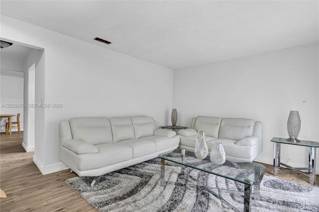 2790 NW 196th St 2790, Miami Gardens, FL 33056