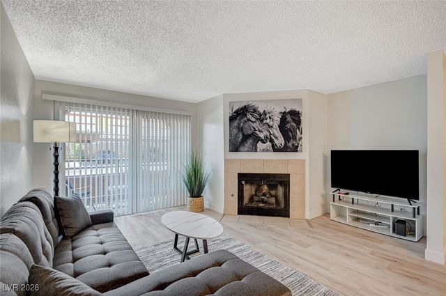 2200 South Fort Apache Road 1064, Las Vegas, NV 89117