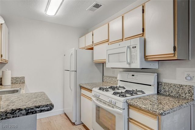 2200 South Fort Apache Road 1064, Las Vegas, NV 89117