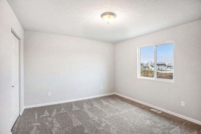 575 River Oaks Drive, Watervliet, MI 49098