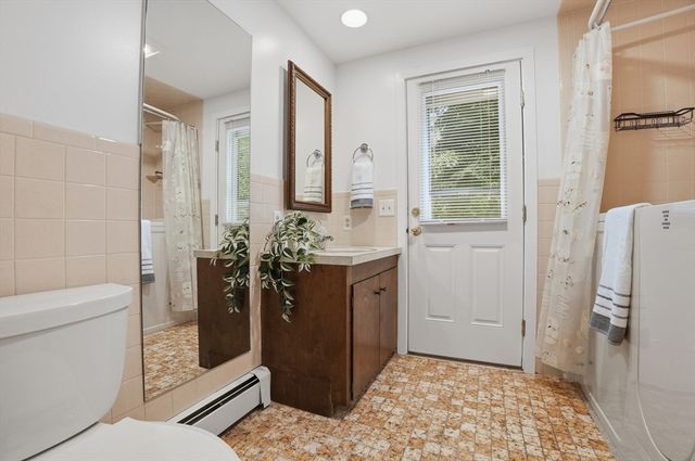 75 Old Main St, Dennis, MA 02670