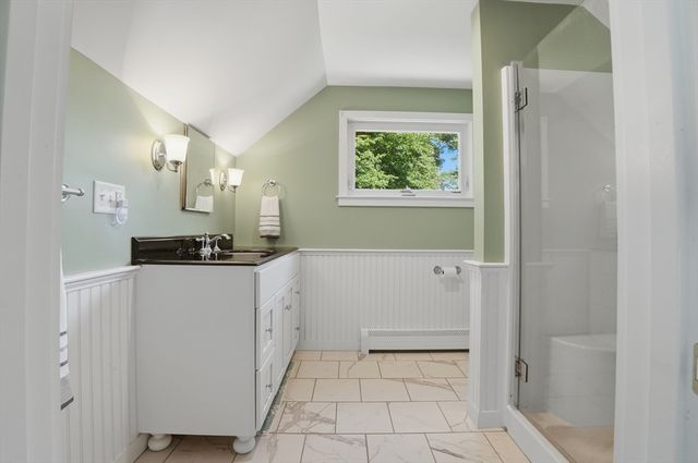 75 Old Main St, Dennis, MA 02670