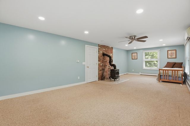 75 Old Main St, Dennis, MA 02670