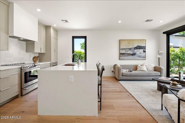 3631 N 54TH Court, Phoenix, AZ 85018