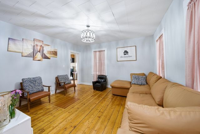 107 Townsend, Fitchburg, MA 01420