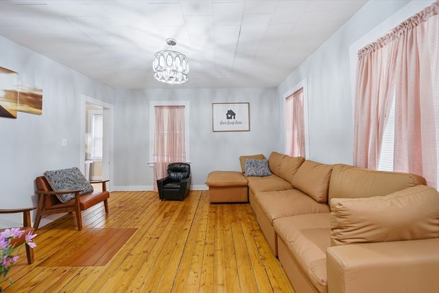 107 Townsend, Fitchburg, MA 01420