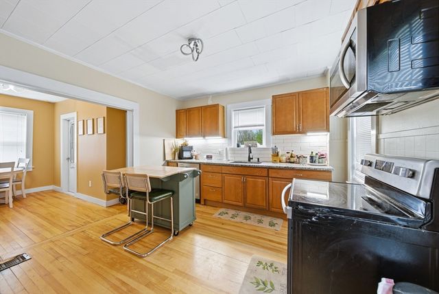 107 Townsend, Fitchburg, MA 01420