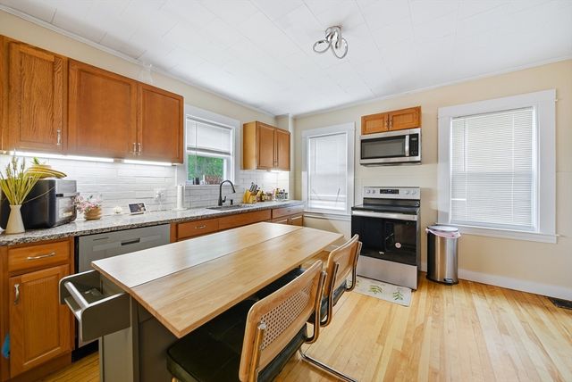 107 Townsend, Fitchburg, MA 01420
