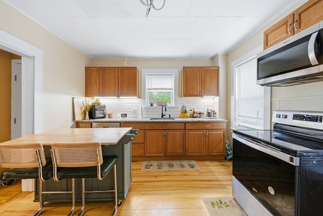 107 Townsend, Fitchburg, MA 01420