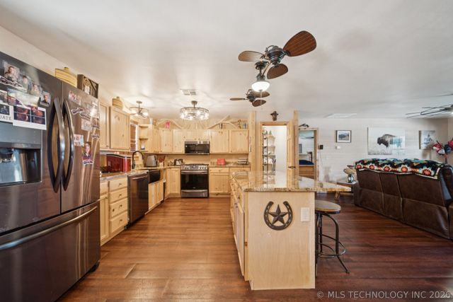 15375 N 247th Road, Okmulgee, OK 74447