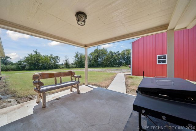 15375 N 247th Road, Okmulgee, OK 74447