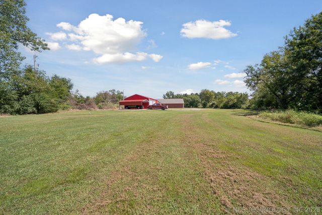 15375 N 247th Road, Okmulgee, OK 74447