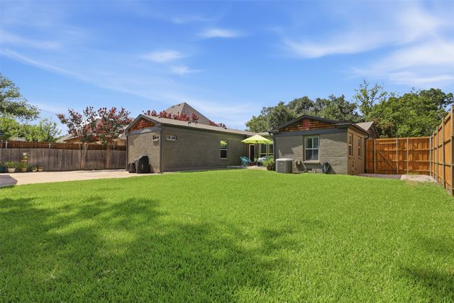 3637 Shelby Drive, Fort Worth, TX 76109