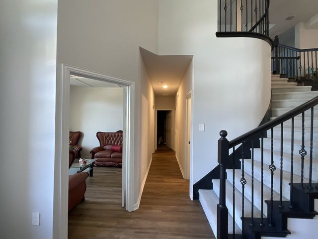 214 Tradd Street, Glenn Heights, TX 75154
