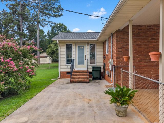 1303 Springfield Road, Boiling Springs, SC 29316