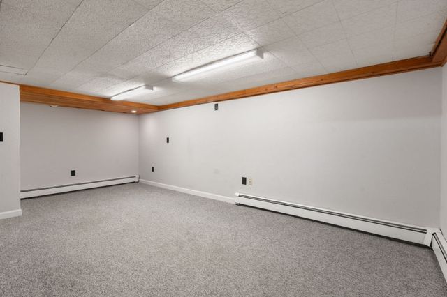 7 Cape Cod Ln, Canton, MA 02021