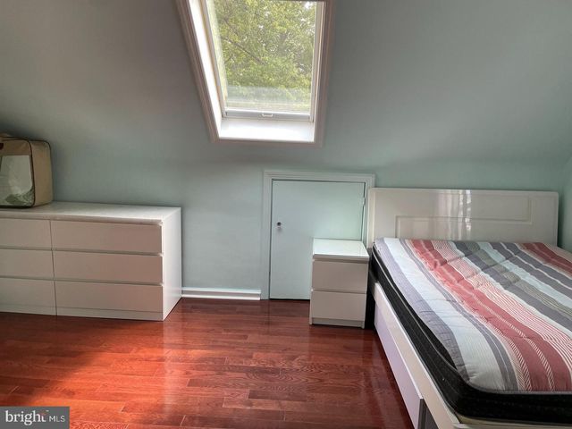 43 WALLACE RD, Princeton Junction, NJ 08550