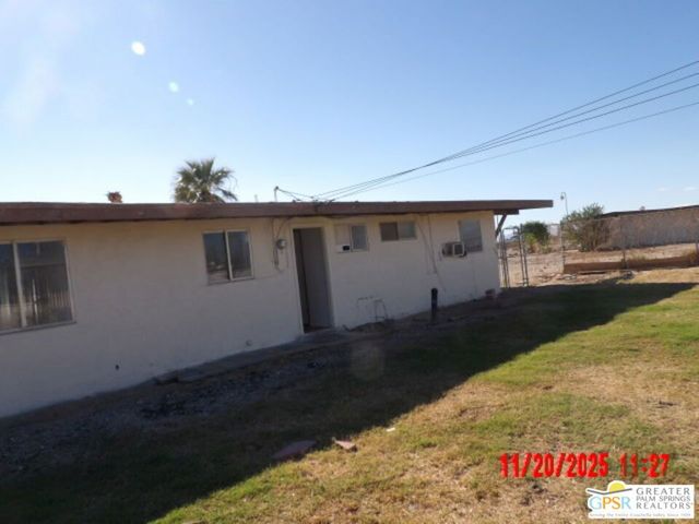 2417 Sand Glass Avenue, Thermal, CA 92274