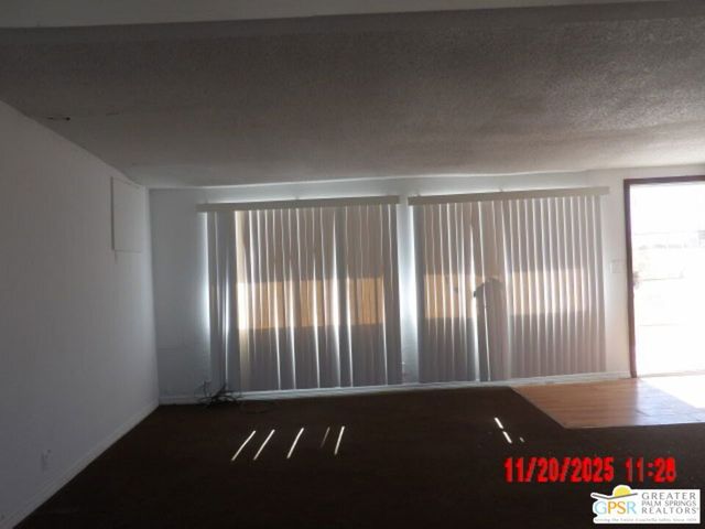 2417 Sand Glass Avenue, Thermal, CA 92274