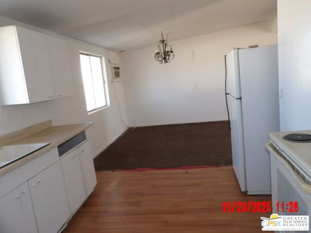 2417 Sand Glass Avenue, Thermal, CA 92274